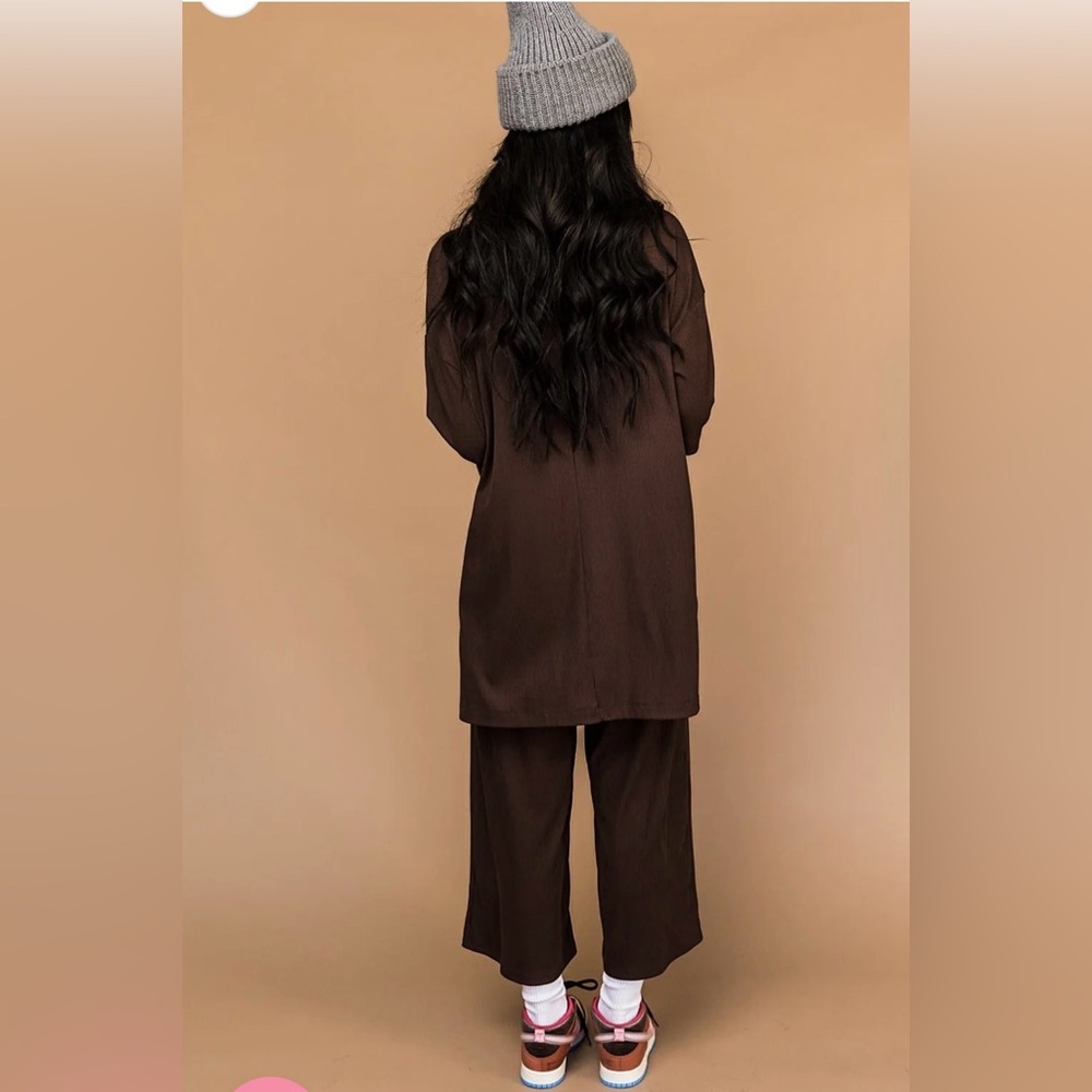 LALA ORIGINAL Dressed in LALA Lex Ribbed Playsuit in Mocha Jumpsuit Set (S) - Picture 9 of 17